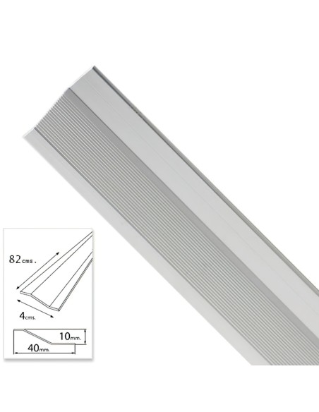 Tapajuntas Adhesivo Para Ceramica Metal Plata   82,0 cm.